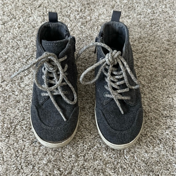 Old Navy toddler boys gray wool high top shoes size 9 - Picture 2 of 9